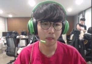 球队严苛的