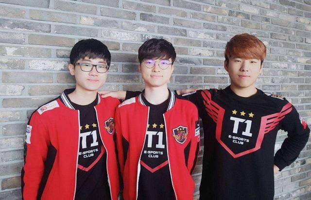 从外部看 从外部看