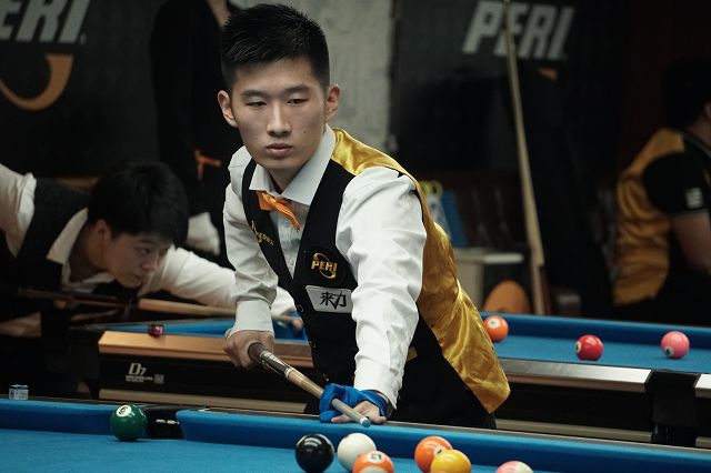 与詹姆斯一 与詹姆斯一