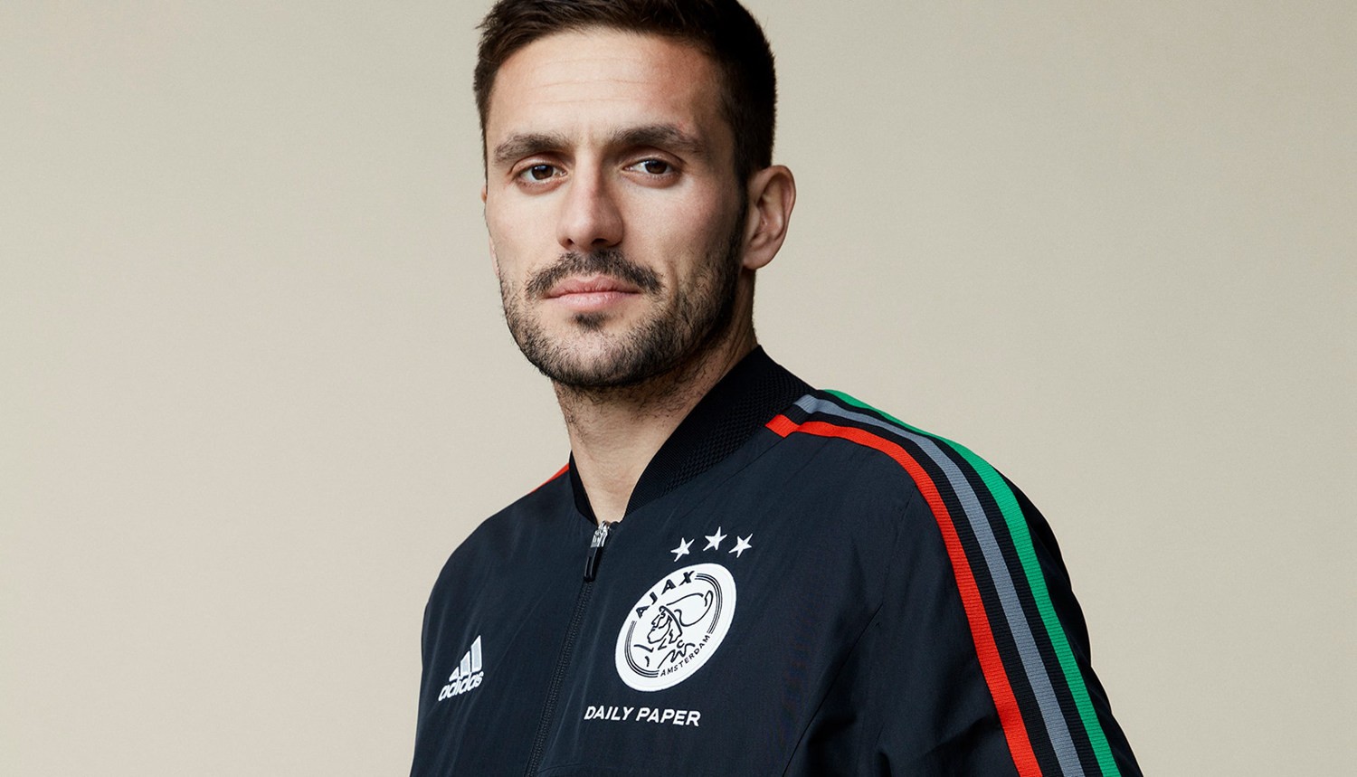 无论是中场 无论是中场