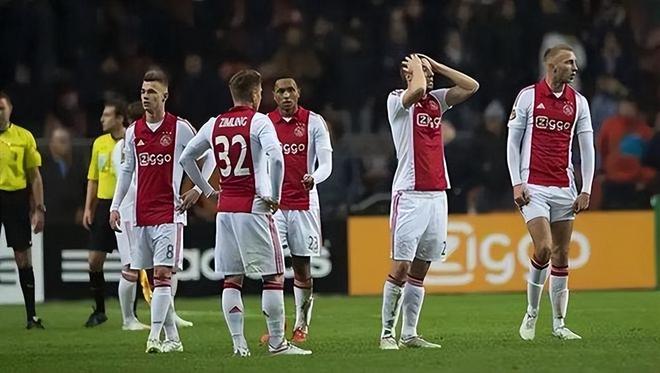 也是对年轻 也是对年轻