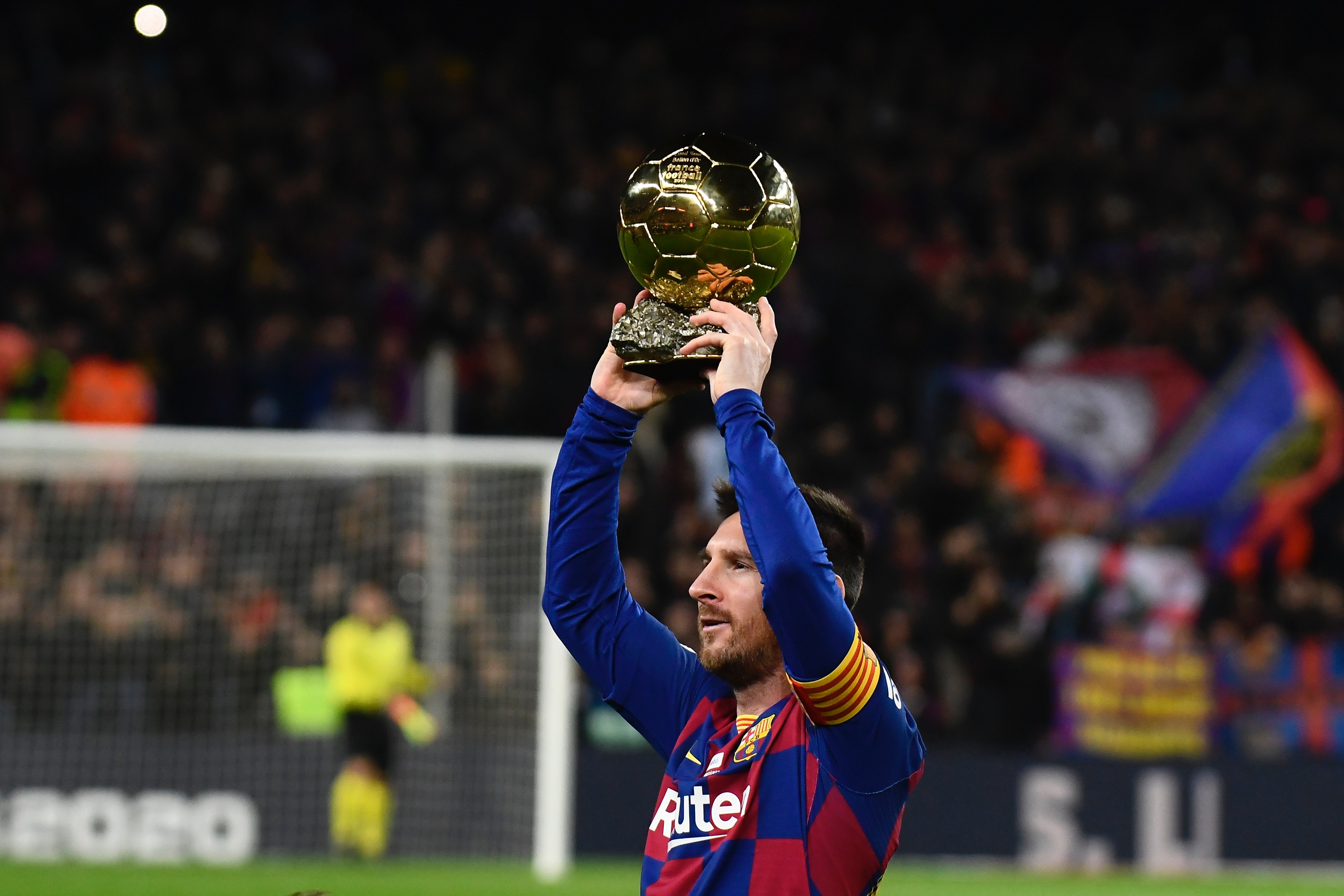 赫罗纳vs毕尔巴鄂竞技全场数据：射门数14-13，射正数6-4